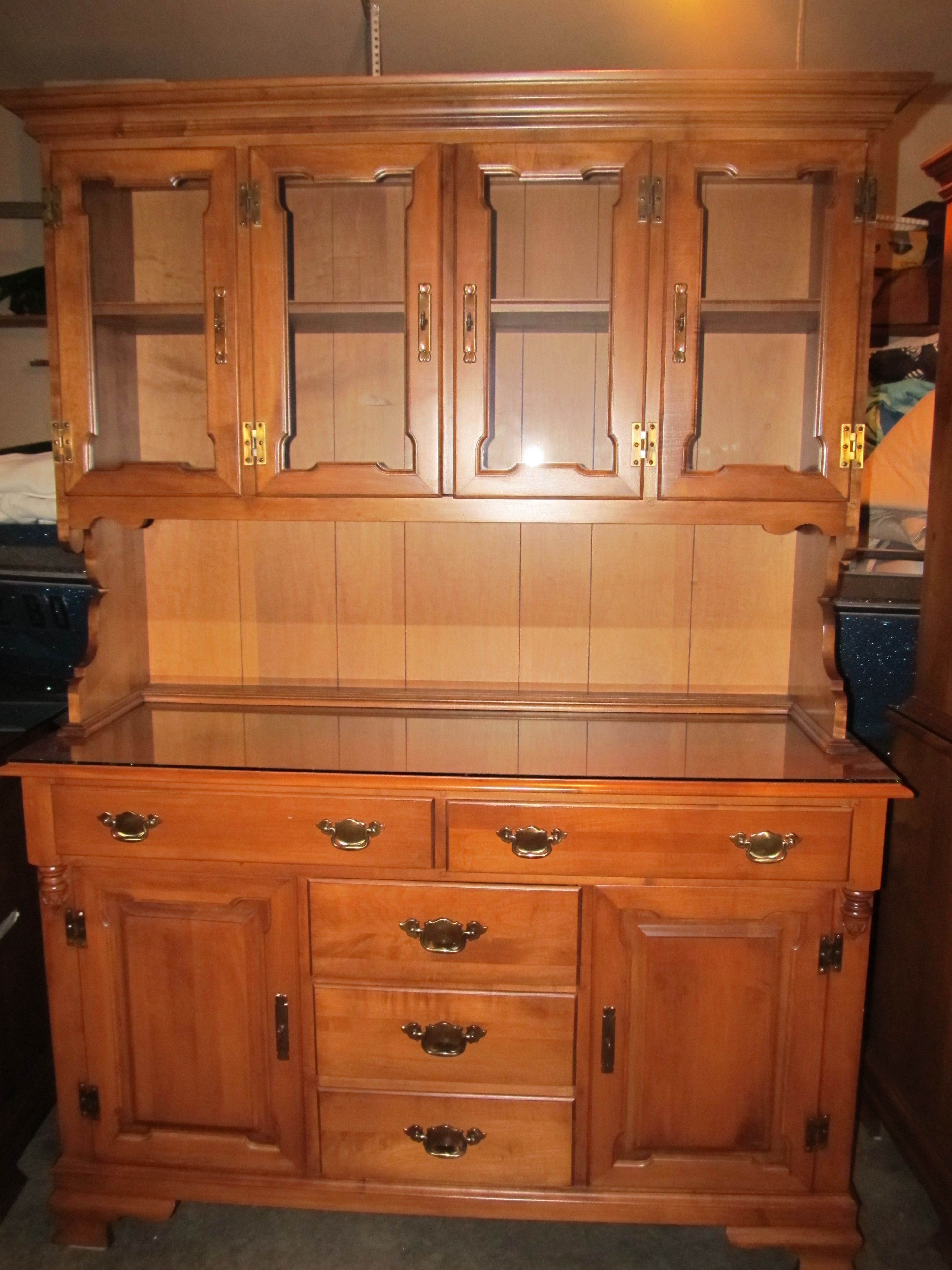 Tell City Hutches InstAppraisal